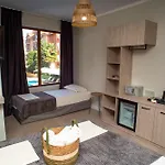 Salena Hotel 3*