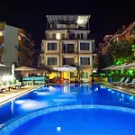 Hotel Salena 3*