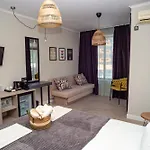 Salena Hotel