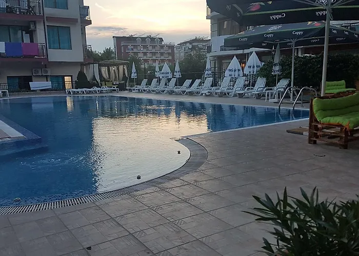 Ξενοδοχείο Salena Πριμόρσκο