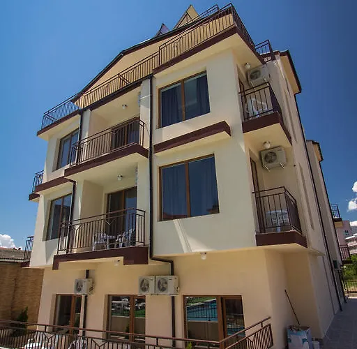 Salena 3* Πριμόρσκο